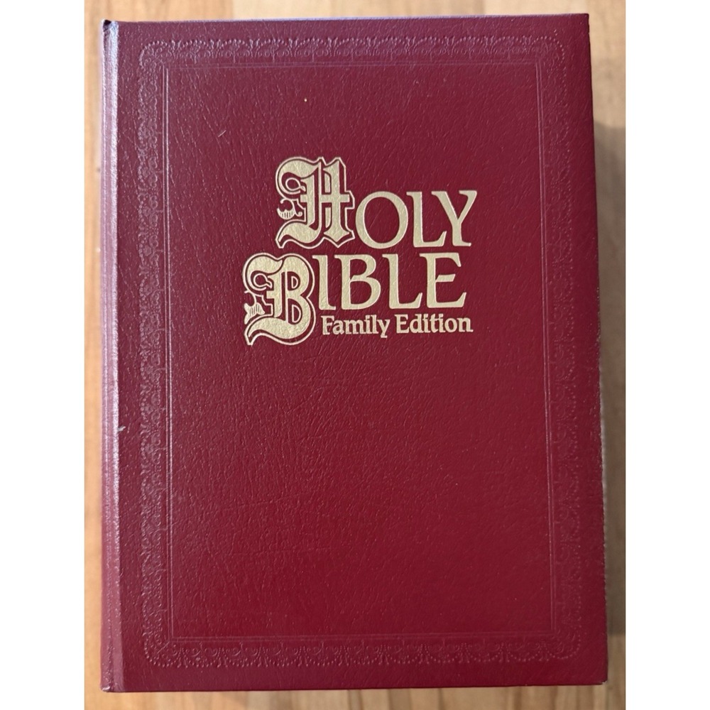 Holy Bible Family Edition New King James Version Red Letter Nelson 255BGCE - Picture 1 of 11